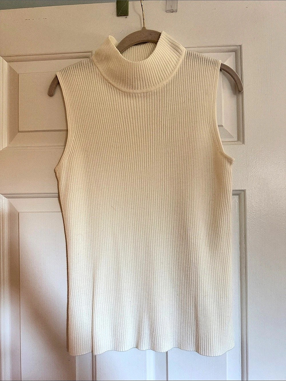 Croft & Barrow Ribbed Mock Neck Sleeveless Knit Top